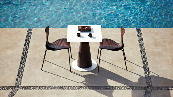 Table Hoplà 72