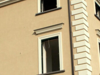 Encadrements d'Angles et Profilés de façade