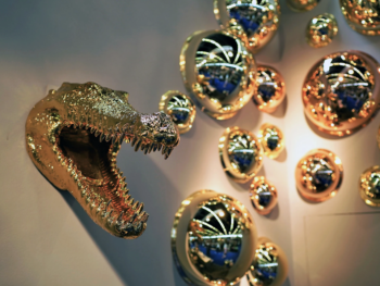 Composition murale tête de crocodile déco Alligatore Fuoriluogo Milano