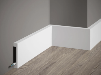 Plinthe blanche moderne MD009 de 7 cm en polyuréthane PolyForce Mardom Decor.